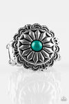 Daringly Daisy - Green - Paparazzi