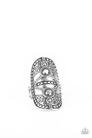 Tiki Trail - Silver - Paparazzi