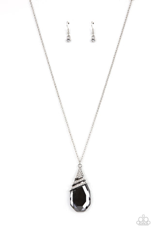 Demandingly Diva - Silver - Paparazzi