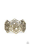 Baroque Bouquet - Brass - Paparazzi