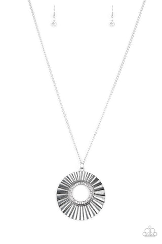 Chicly Centered - White - Paparazzi